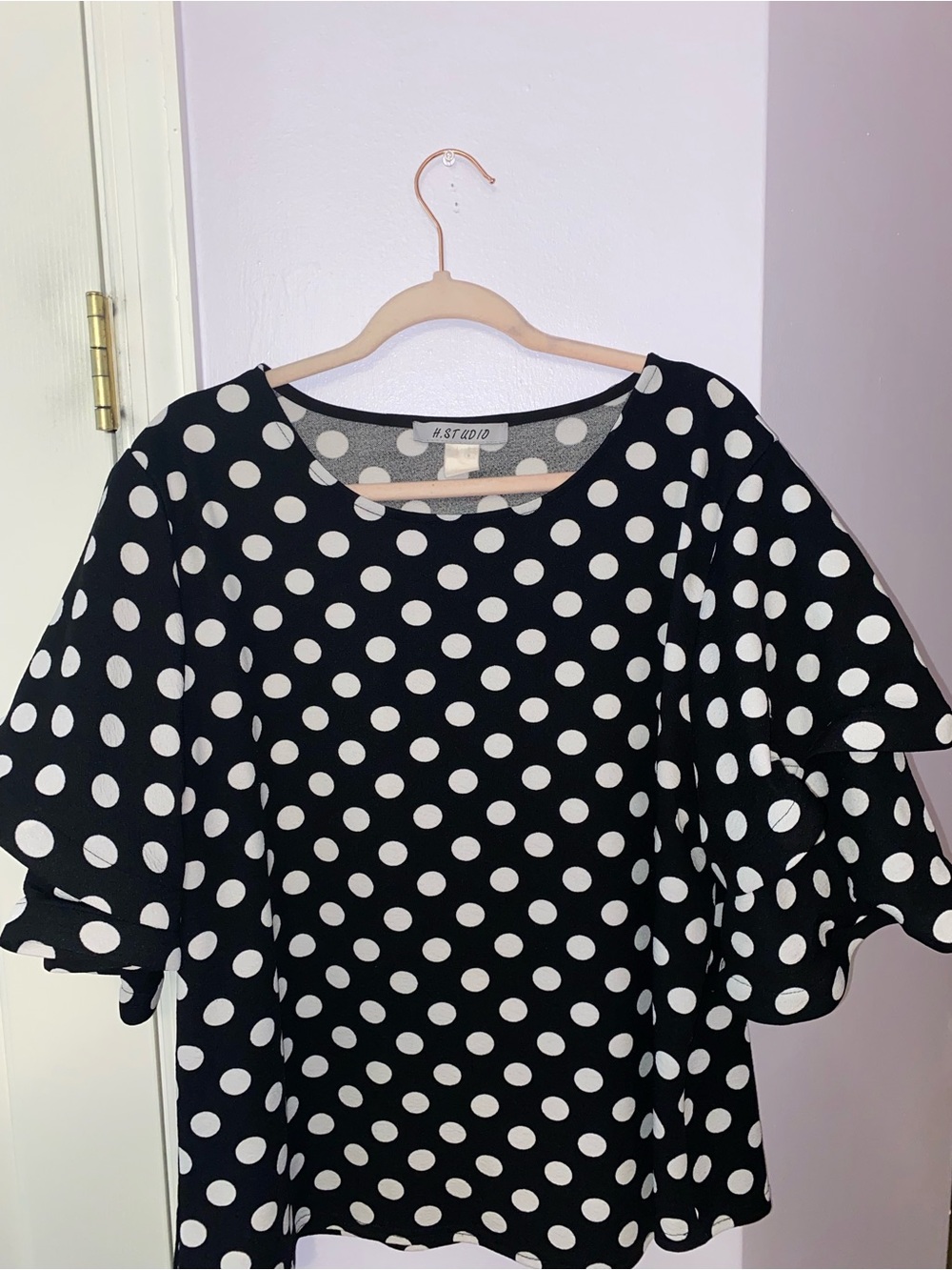 Black & White Polka Dot Ruffle Sleeve Blouse